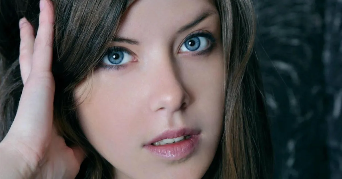 Top 55+ Tareef Shayari For Beautiful Girl: Capture the Charm of Every Girl 1 Shayari for beautiful girl