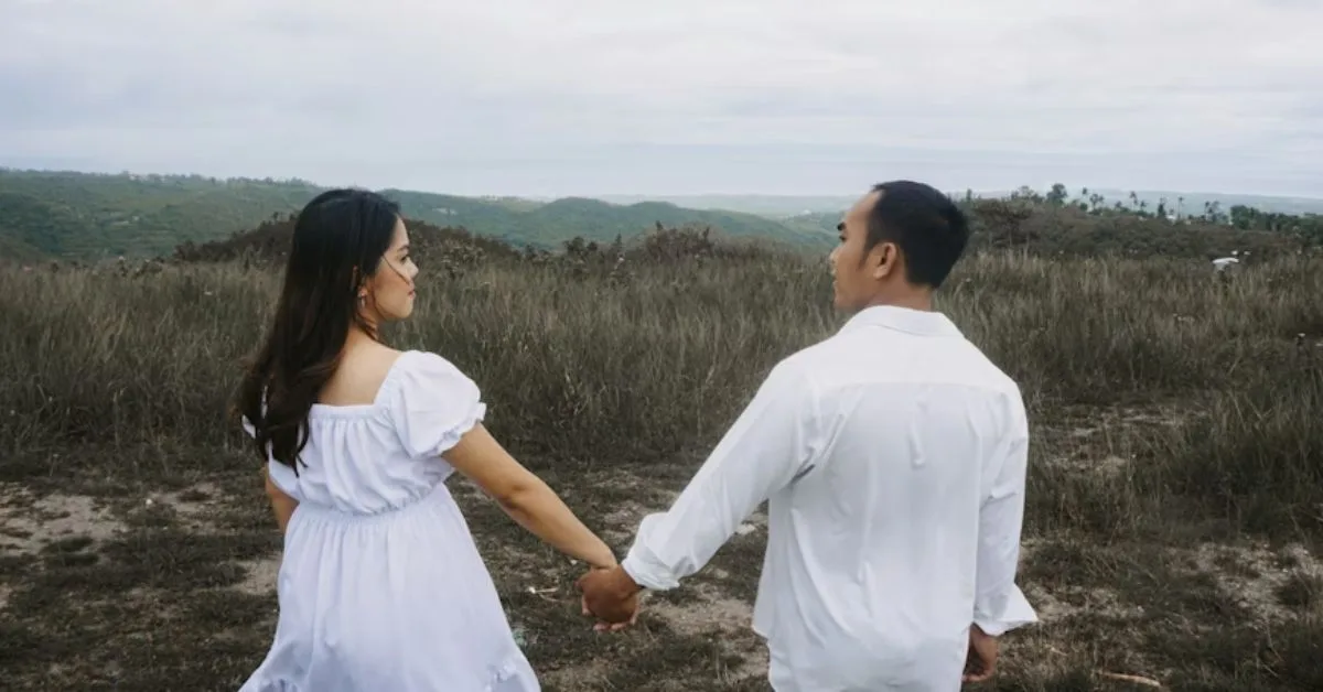 280+ New Ishq Shayari In Hindi 2025 4 Mohabbat Ishq Shayari