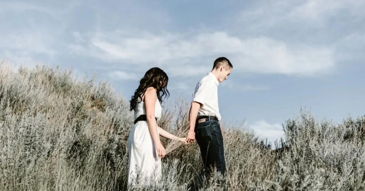 280+ New Ishq Shayari In Hindi 2025 3 Romantic Ishq Shayari